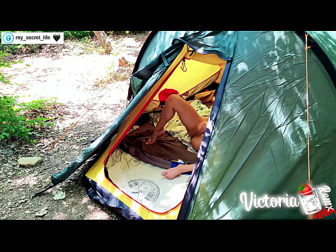 ❤️ Filmed on camera Passionate jerk off Stranger in a tent ❤️  Sex at en-us.appassistance.ru ❌️❤