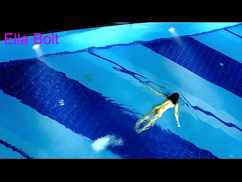 ❤️ I can't stop watching, young blonde caught swimming nude in ELLA BOLT resort pool ❤️  Sex at en-us.appassistance.ru ❌️❤